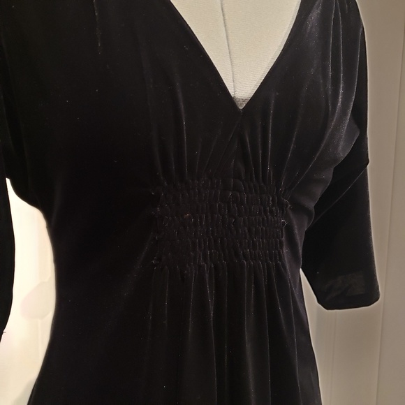 Velvet Ann Taylor LOFT Top - Picture 4 of 7